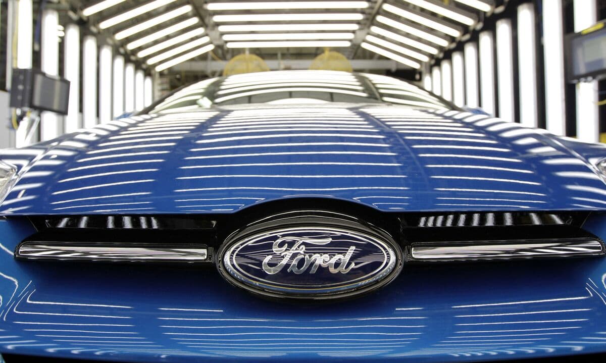 White House Always Answers the Phone, Ford CEO Says