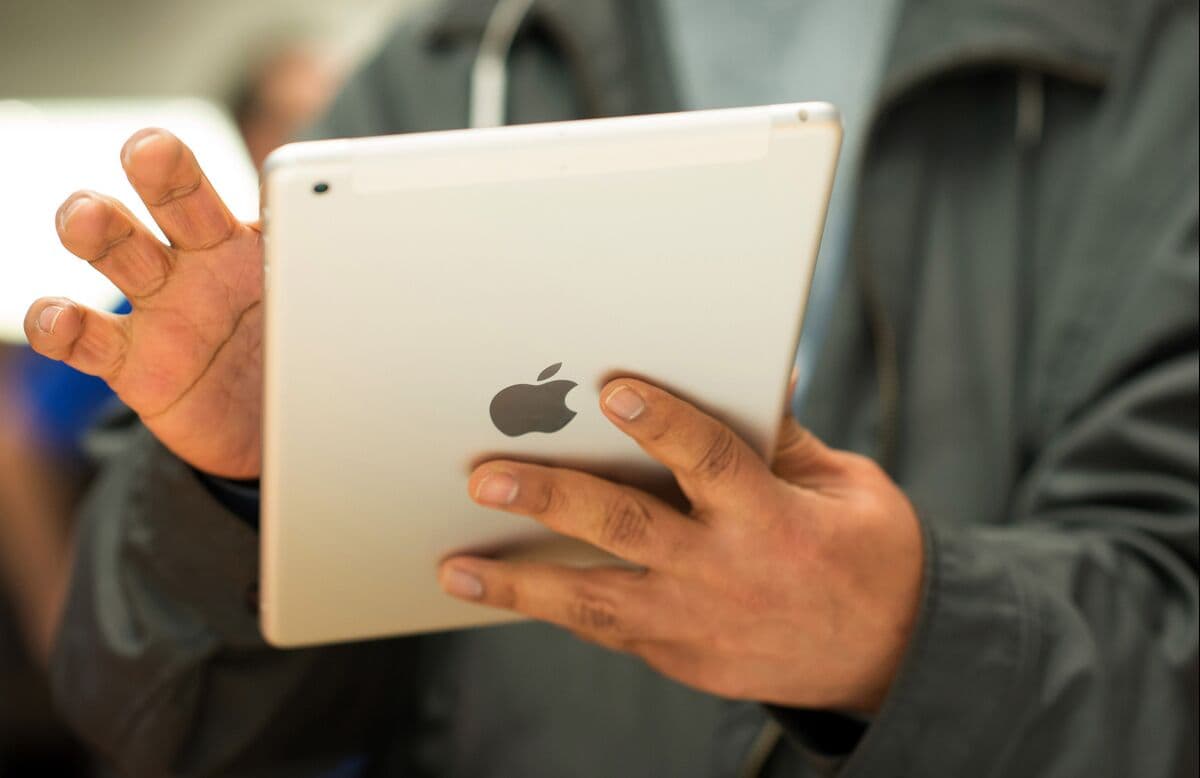 Apple Picks Gemini AI in Win for Google’s Tensor Chip