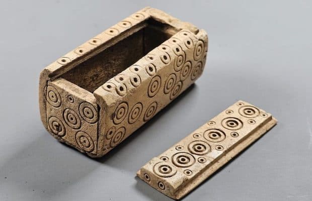 Bu Kemik Kutu Bir Roma Mezarında Bulundu