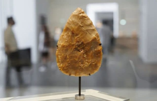 İnsanlık Tarihinin En Uzun Kültürel Evresi Olan Aşölyen Nedir?