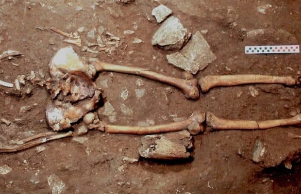 Bu Adam 17.000 Yıl Önce Pusuya Düşürülmüş Olabilir