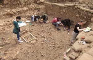 Karmel Dağı'nda İnsanların 15.000 Yıl Önce Sürüngen Yediği Keşfedildi