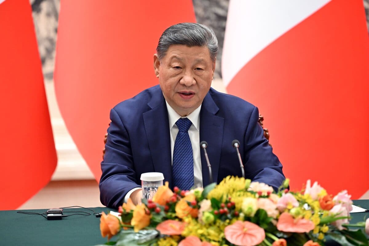 Xi Pledges to Maintain Corruption Fight in China, Xinhua Says
