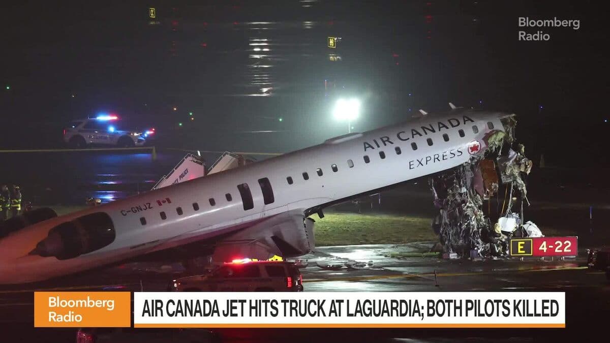 LaGuardia Air Canada Jet Crash Kills Two, Closes Airport