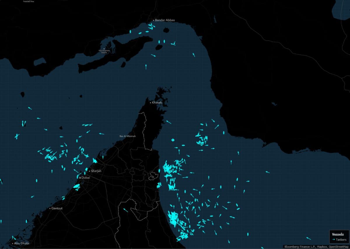 Empty Tankers Transit Hormuz Strait, Signaling Confidence in Energy Market