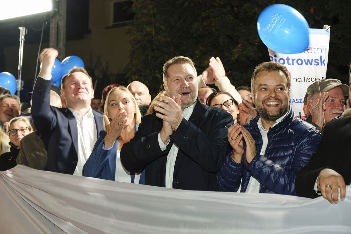 Polish Opposition Picks New PM Candidate to Revive Support