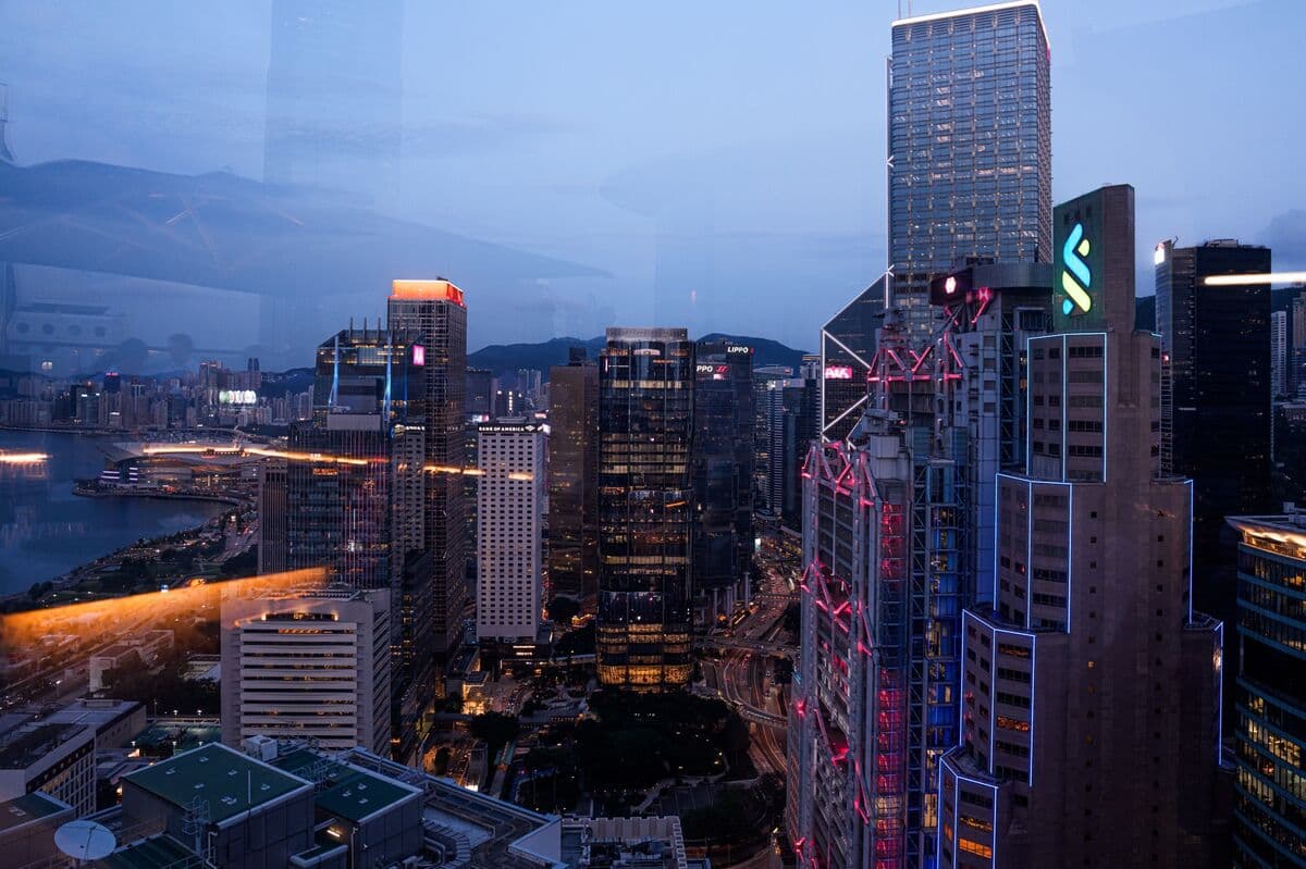 Hong Kong's Exchange Fund Considers Investment in S&P 500 Index