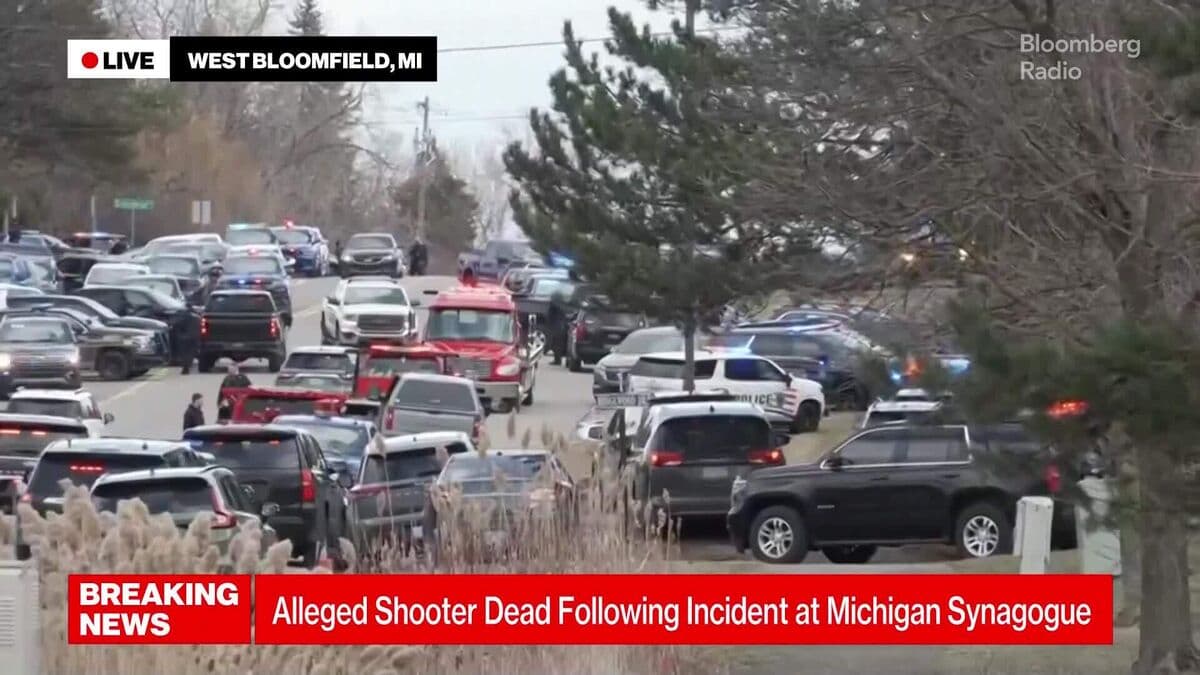 Man Killed After Ramming Car Into Michigan Synagogue