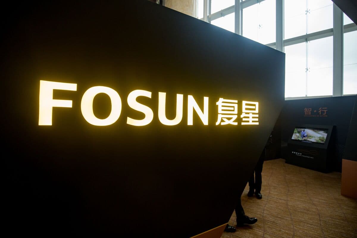 Fosun Secures $500 Million Refinancing Loan Despite Loss Warning