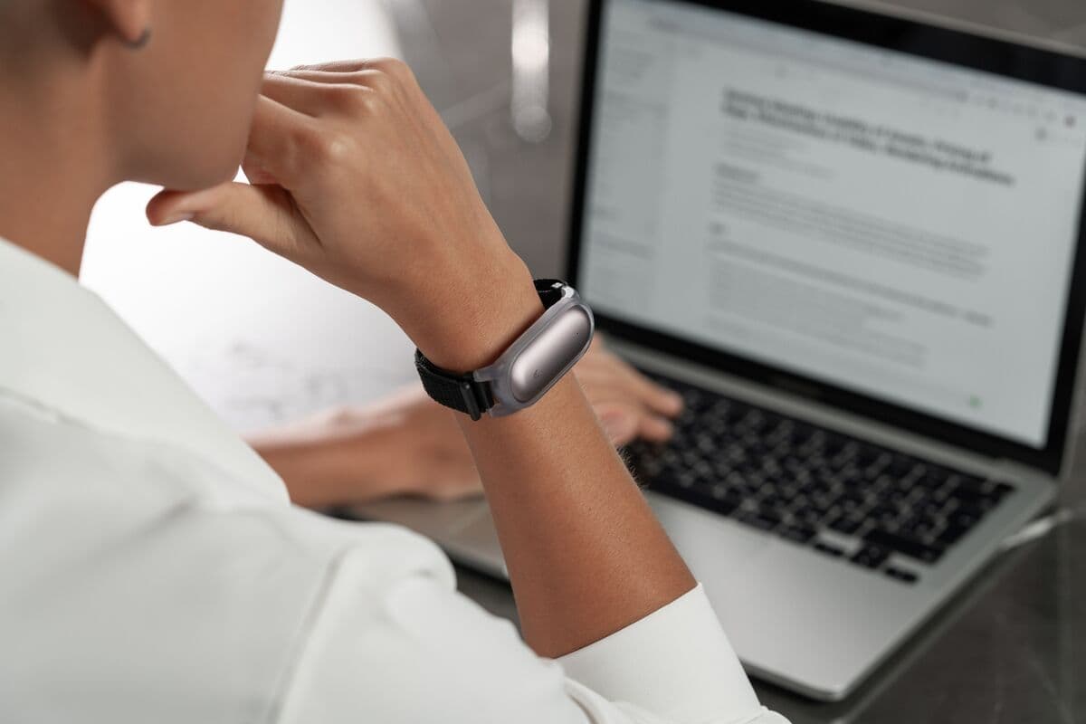 Plaud Inc. to Launch New Wearable Device, Aiming for $500 Million in Sales by 2026