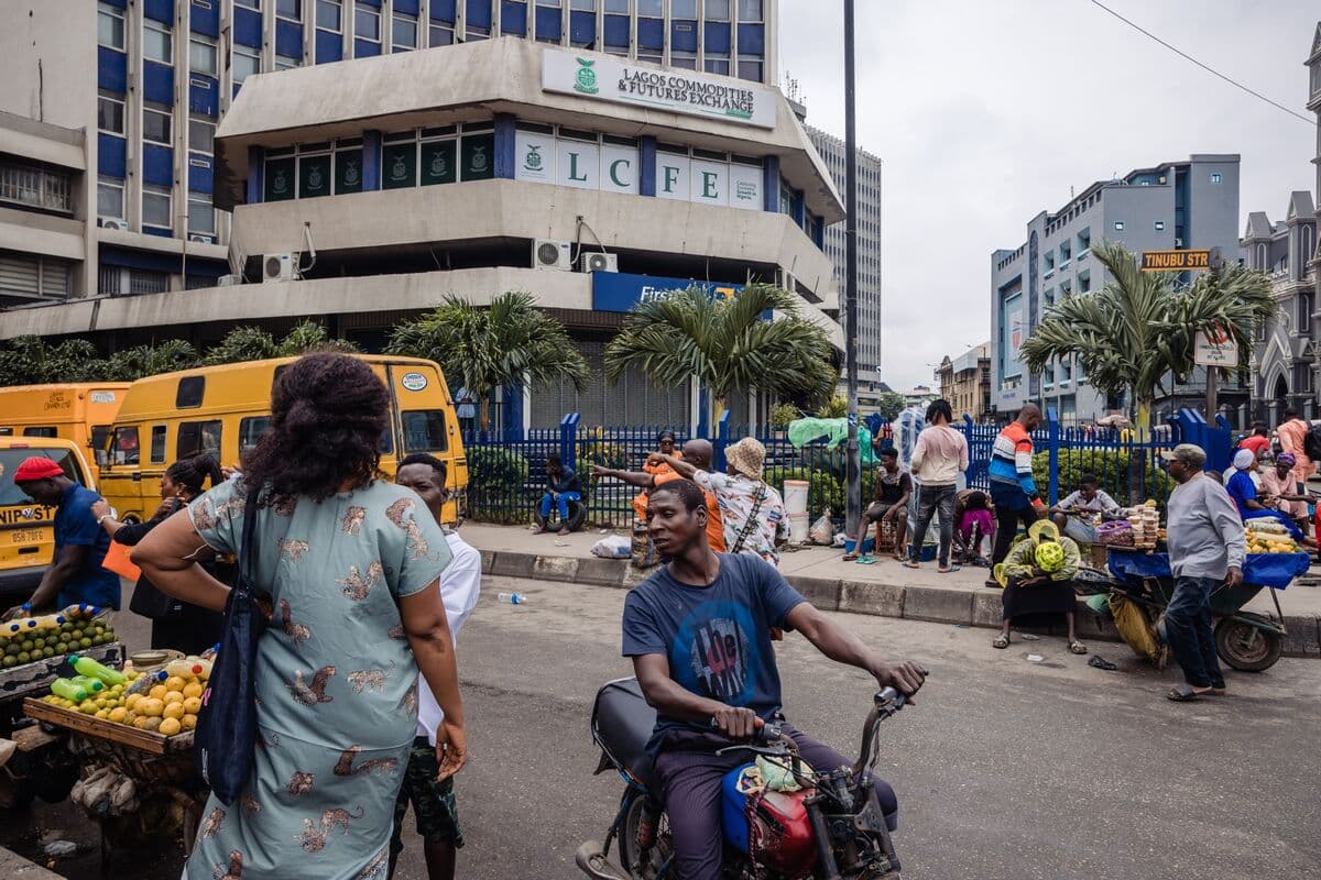 Nigerian Stocks Surpass South Korea's Kospi for Highest Returns This Year