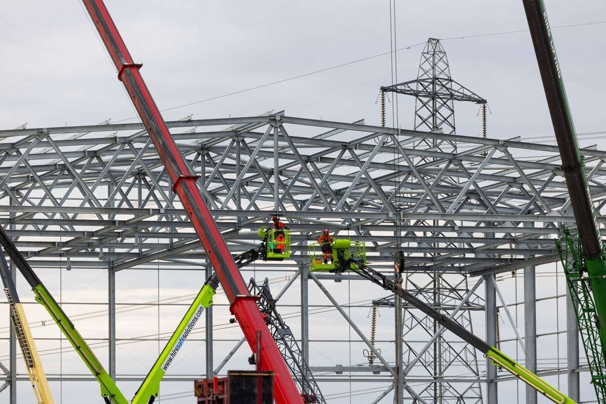 CRH Approaches Record Deal to Acquire Arcosa, Reports Financial Times