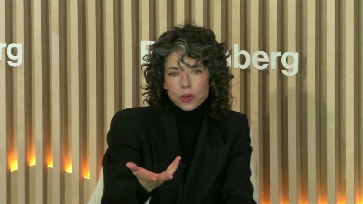 AI Agents ‘Perilous’ to Secure Apps, Signal’s Whittaker Says