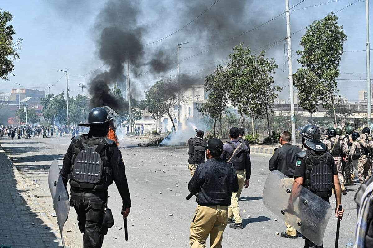 US to Close Mission in Pakistan’s Peshawar on Security Concerns