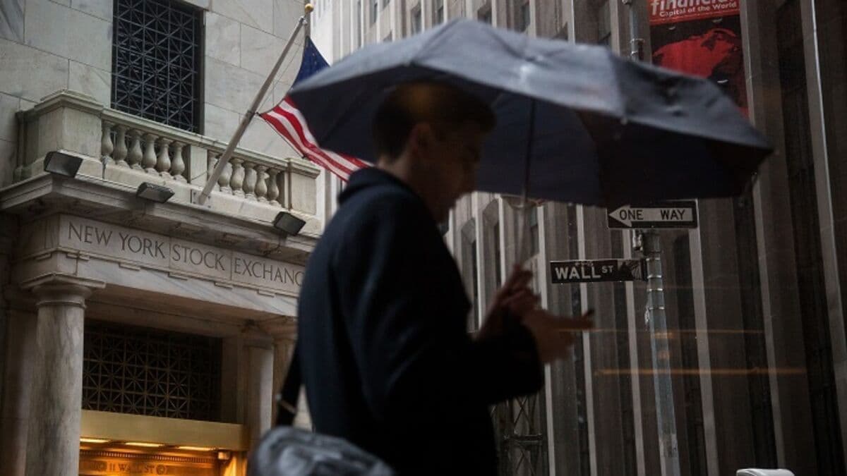 Markets’ Next Phase Is Outright Correction and Loss, Says BNY’s Yu