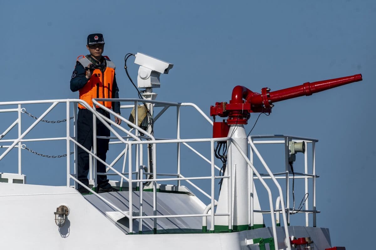 China Questions Foreign Ships in Waters Near Taiwan for the First Time