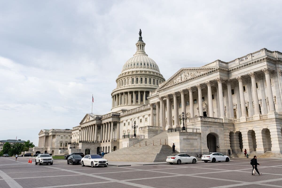 House Votes to End DHS Shutdown as Threats of Airport Chaos Loom