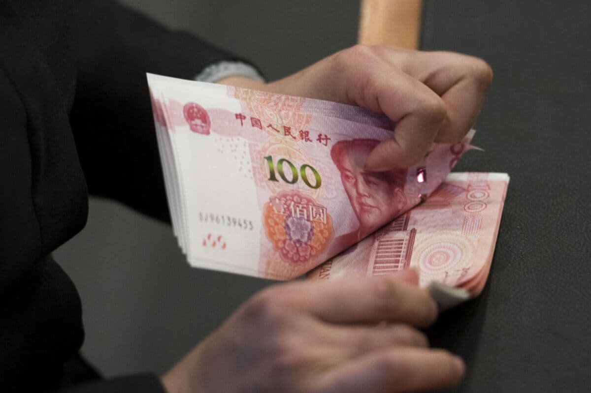 Offshore Yuan Achieves Longest Winning Streak Since 2017 Amid US-China Summit