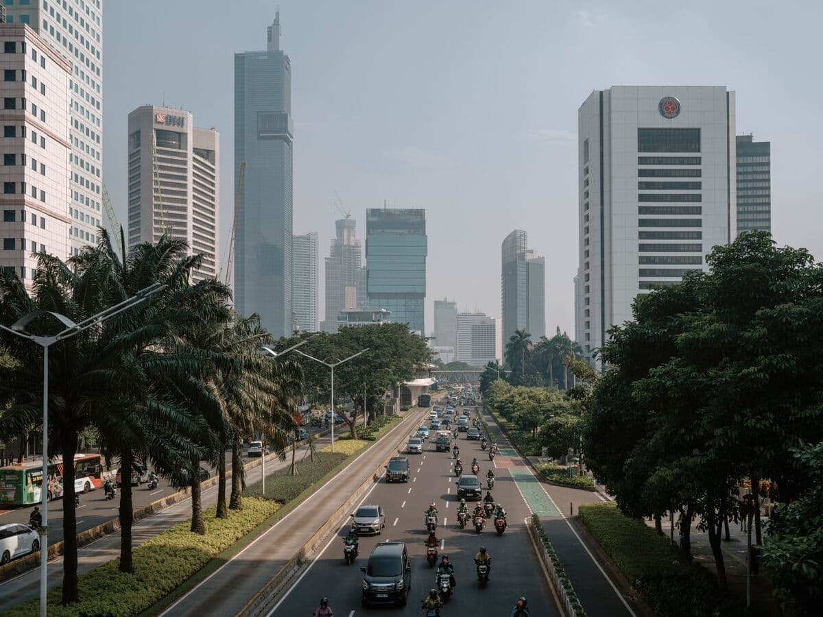 Indonesia's Chief Corruption Prosecutor Resigns Amid Police Investigation