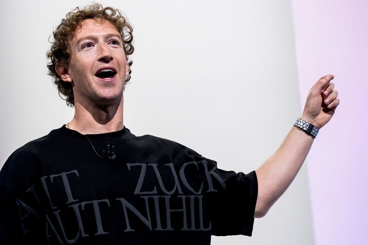 Zuckerberg Considers Renting Meta's AI Infrastructure Amid Resource Demand