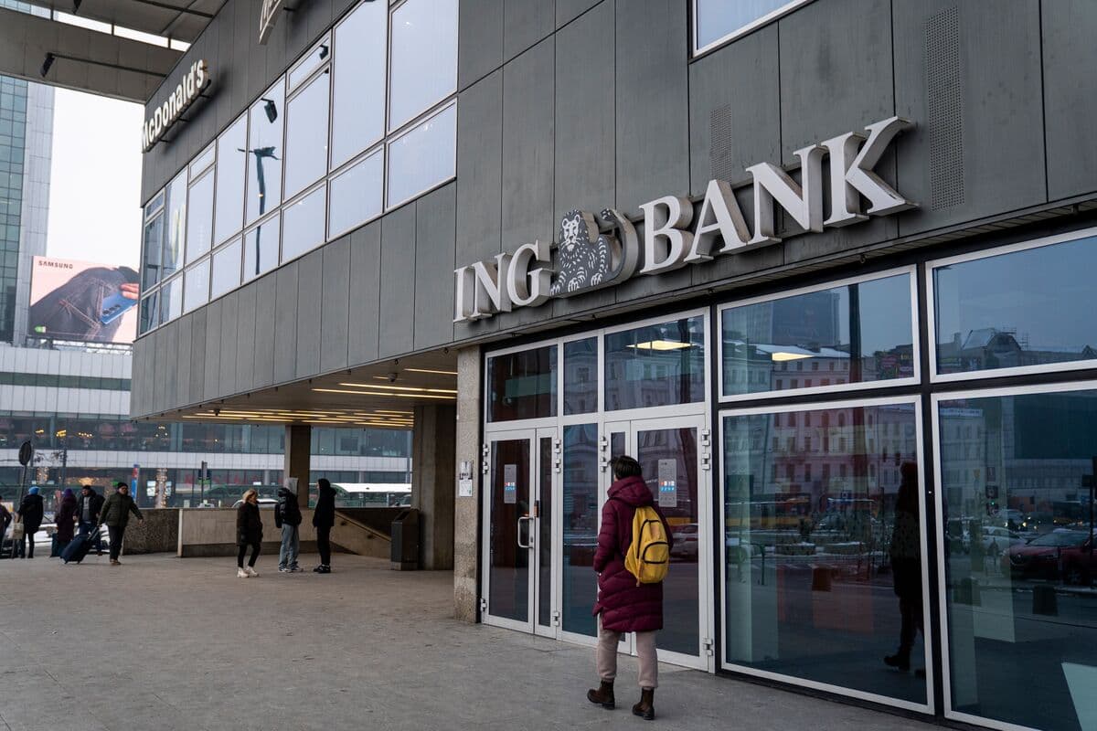 ING Profit Beats Estimates, Pledges €1 Billion Share Buyback