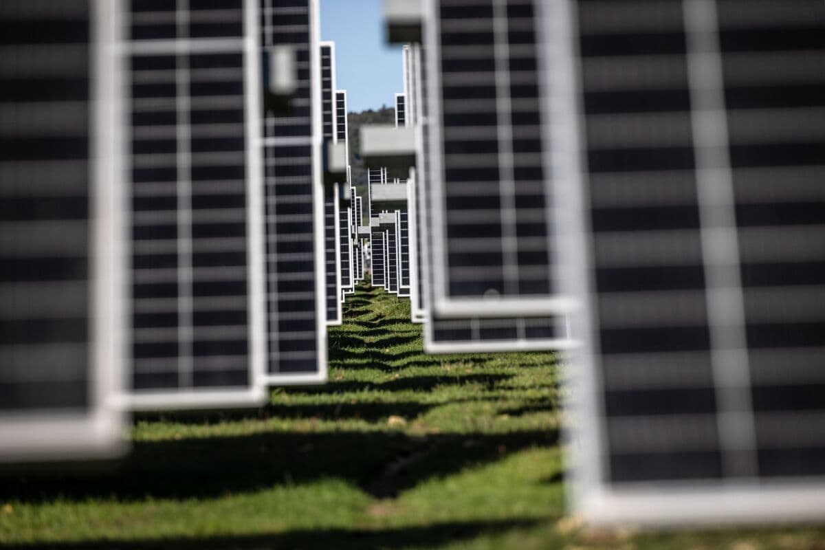 France Maintains Nuclear Reactors Amid Increased Solar Power Generation