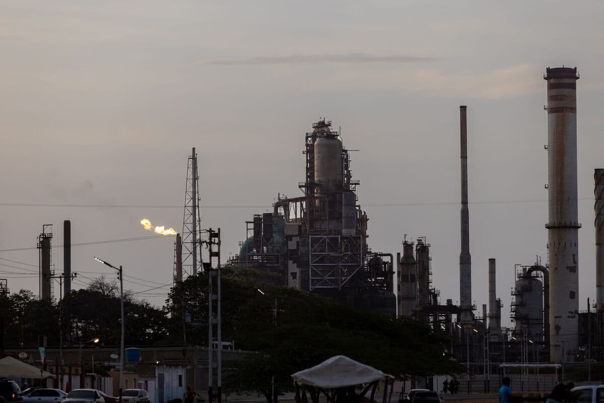 Venezuela Oil Exports Hit 1 Million Barrels a Day  in Post-Maduro Era
