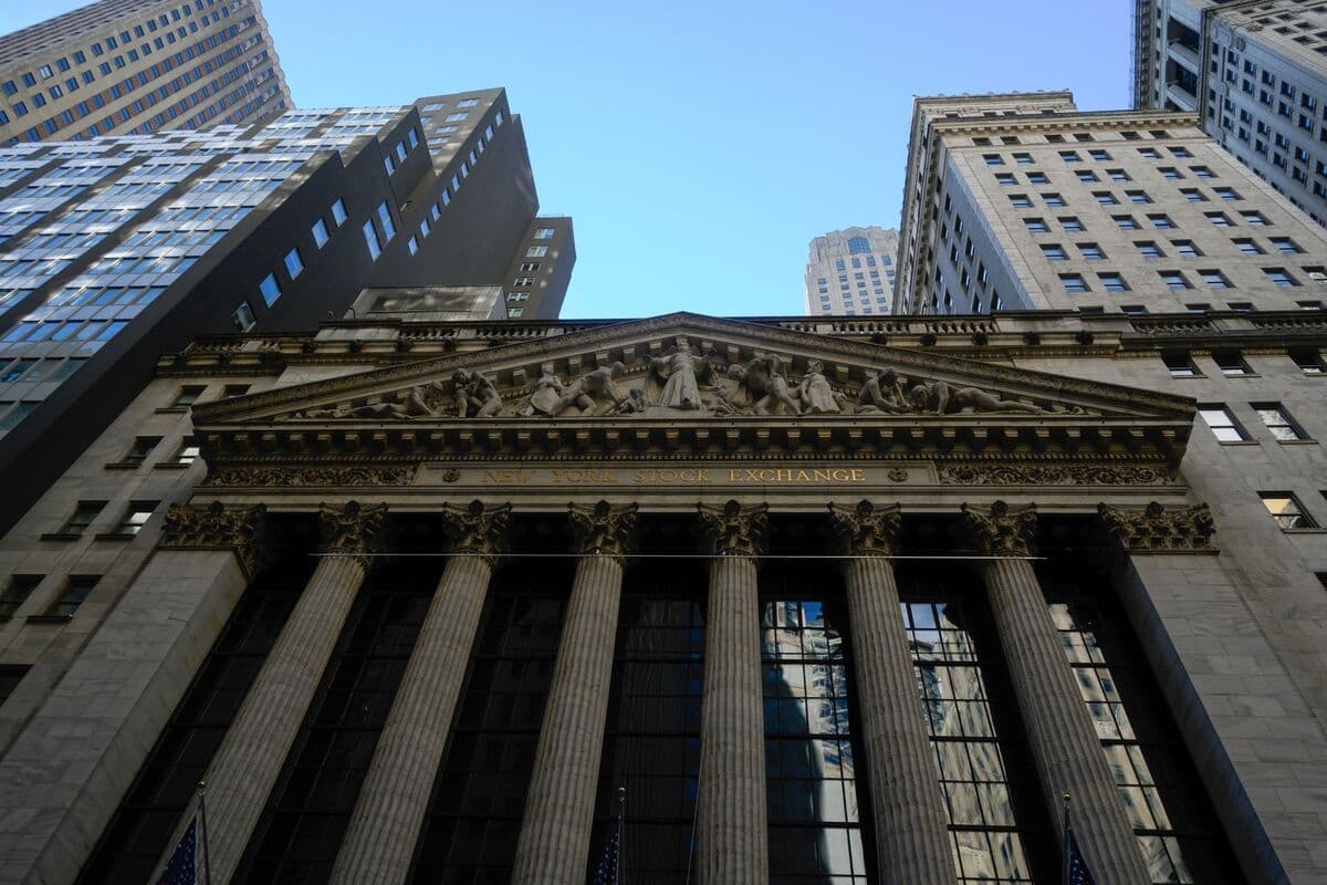 Sinda Ltd. Aims to Raise $345.2 Million in US IPO and Private Placement
