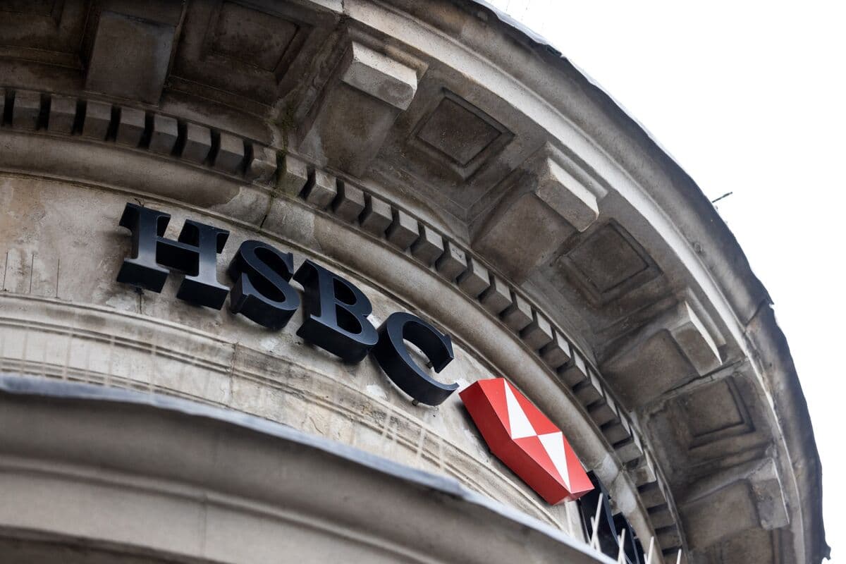HSBC Delays $4 Billion Investment in Private Credit Funds