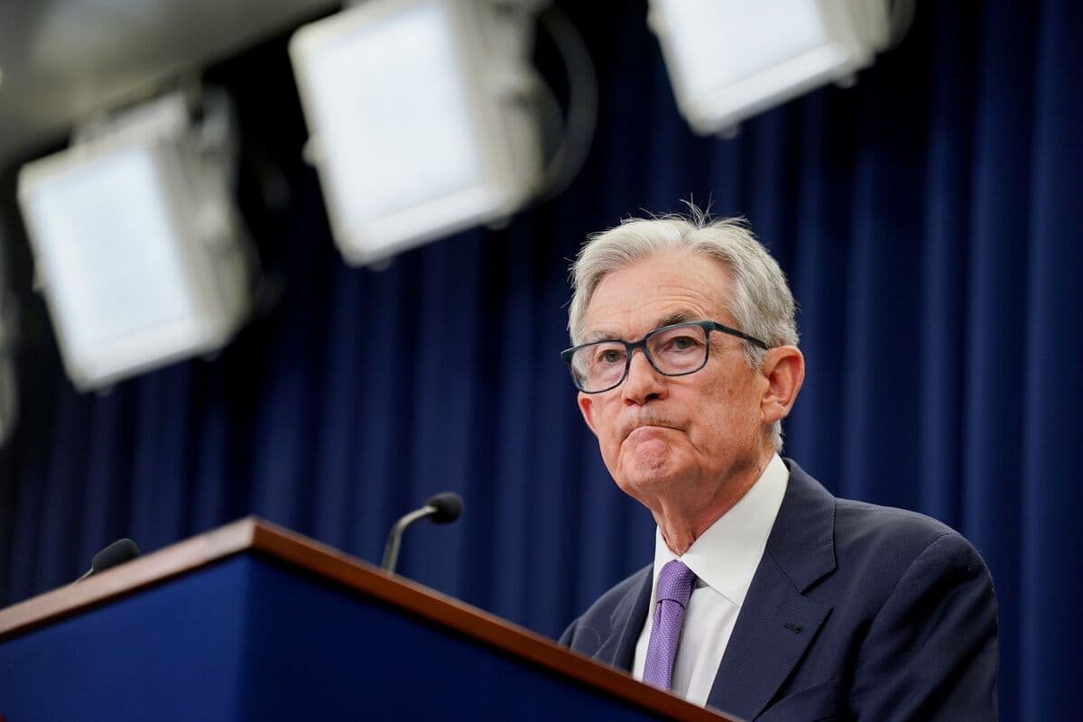 Global Central Bankers in ‘Full Solidarity’ With Fed’s Powell