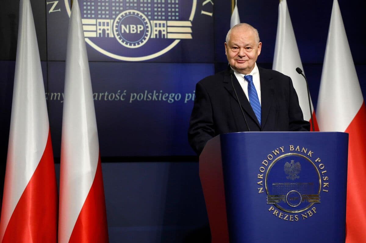 Poland's Central Bank Considers Current Interest Rates Sufficient for Stability