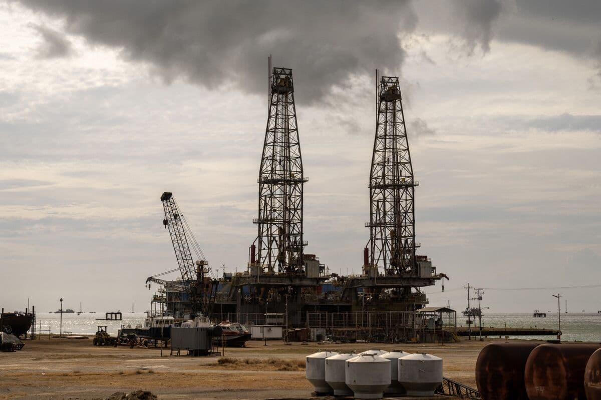 Exxon and ConocoPhillips Push for Terms to Re-enter Venezuela Market