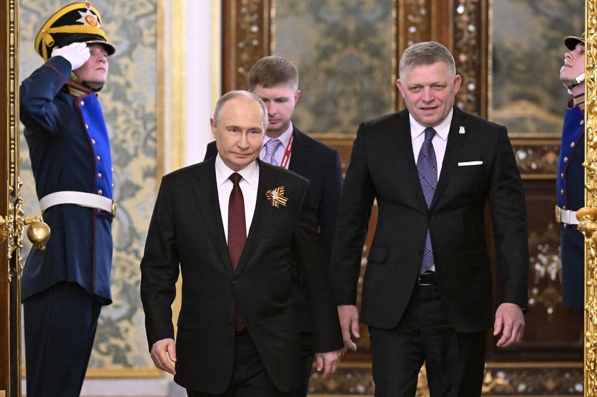 Slovak Prime Minister Fico Inaugurates Renovated Cemetery for Red Army Soldiers
