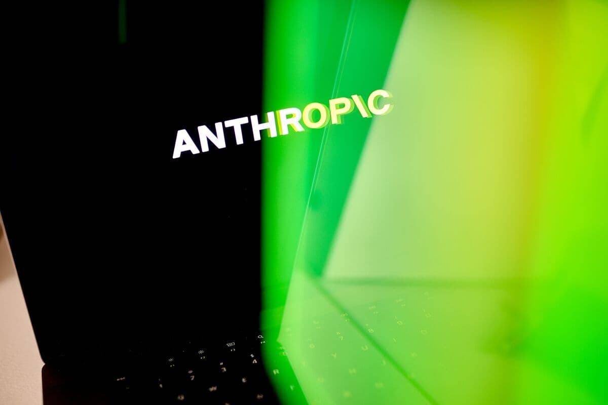 Anthropic Considering Funding Offers at Over $900 Billion Value