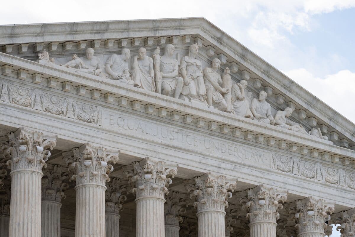 US Government to Challenge Judge's Ruling on Trump Tariff Refunds