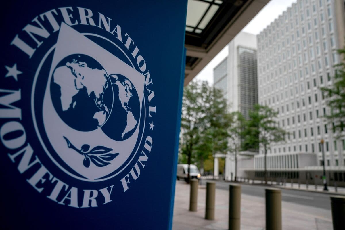 IMF, World Bank Boards Each Met to Discuss Venezuela Last Week