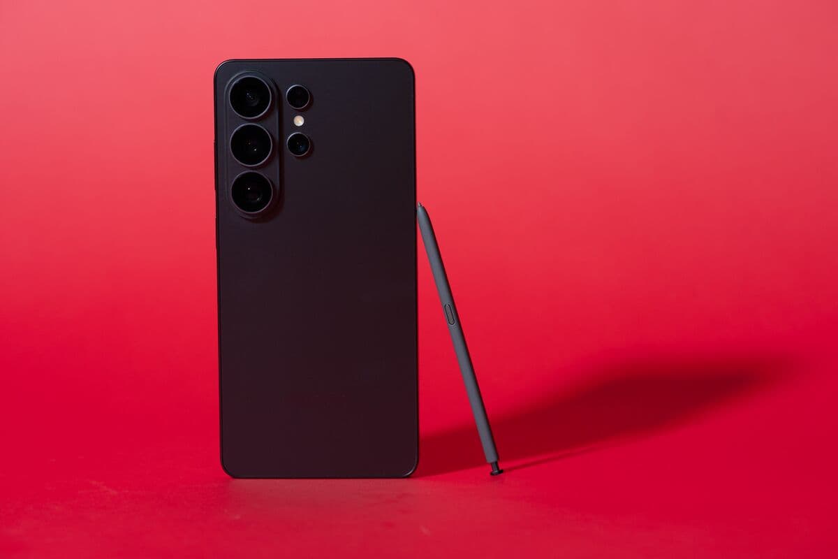 Samsung’s Galaxy S26 Ultra Is a Privacy-First Powerhouse