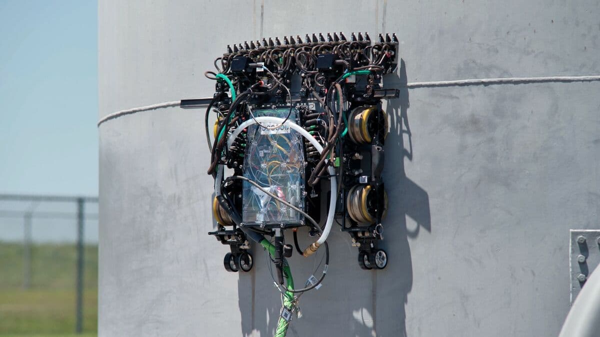 US Navy Awards Contract to Gecko Robotics to Inspect Ships