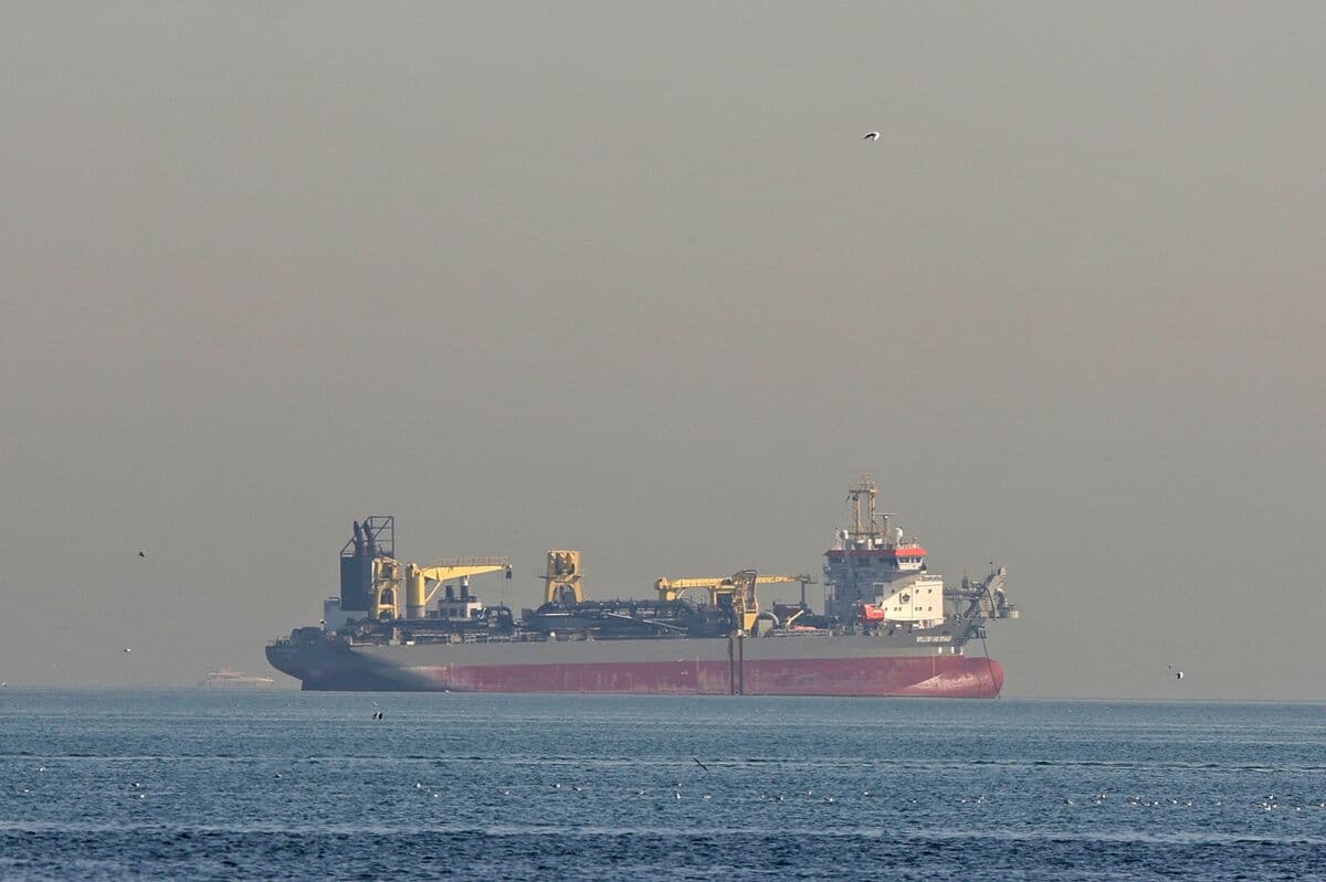 Mideast War Spurs Tweak to Oil Benchmark With Hormuz Shut Off