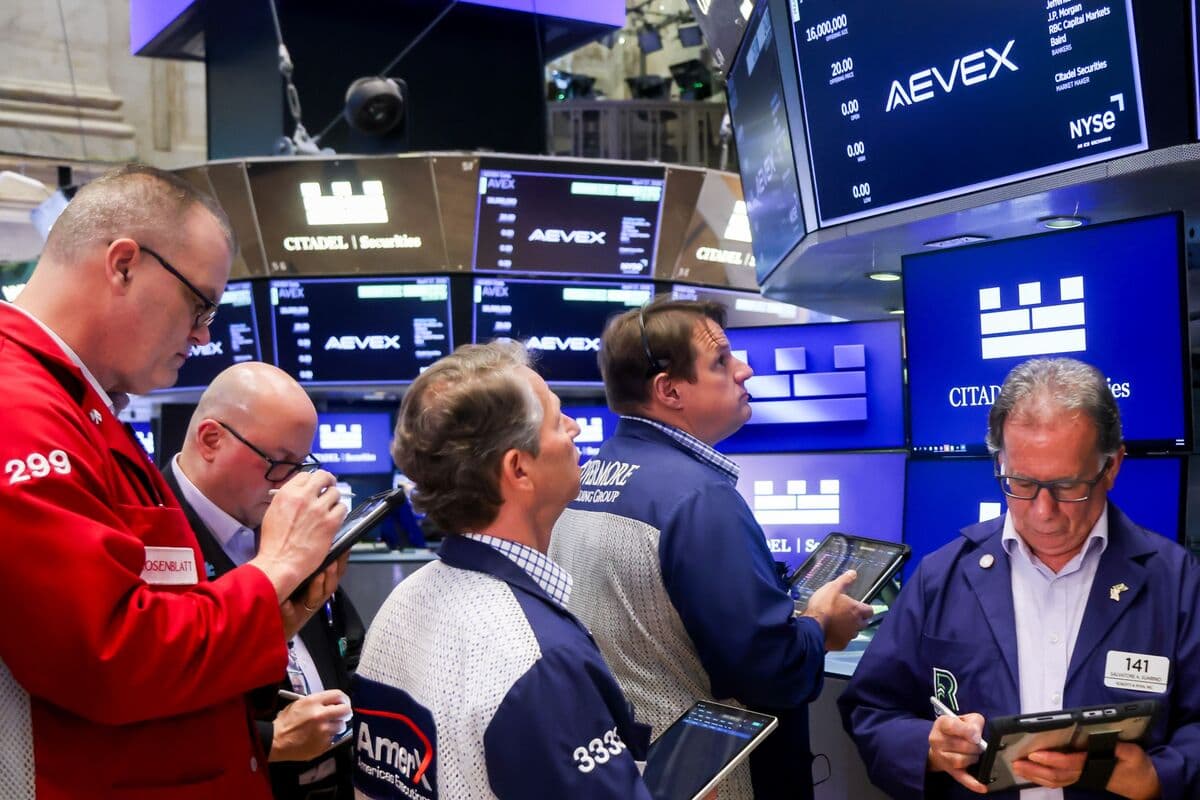 Traders Fully Price in Fed Rate Hike This Year After Jobs Data