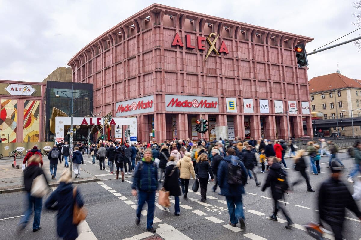 JD.com’s €2.2 Billion Acquisition of Ceconomy Faces EU Investigation