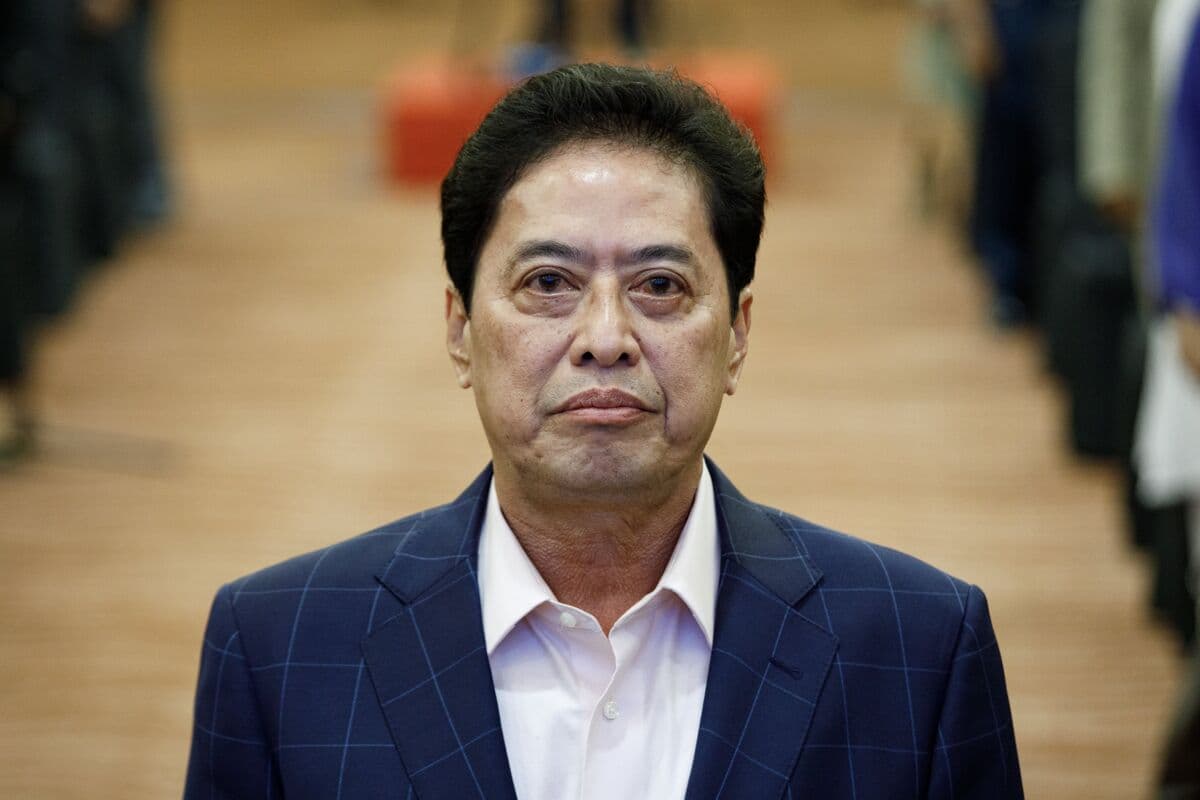 Malaysian Police Finish Probe Into Ex Anti-Graft Chief, NST Says