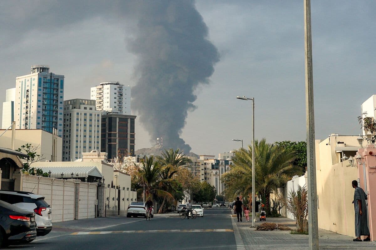 UAE Restricts Airspace for Jets After Iran Launched Missiles