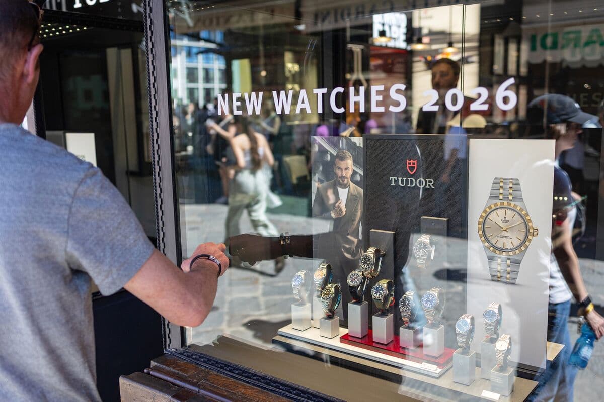 AI IPO Wealth May Support Luxury Sector Amid Iran War Challenges