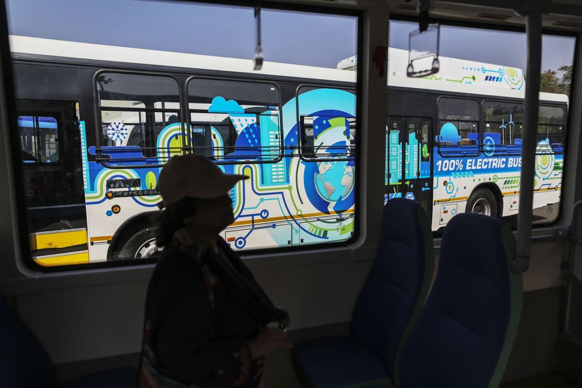 Tata Eyes Bid for 6,000 E-Buses Without Joining Price Wars