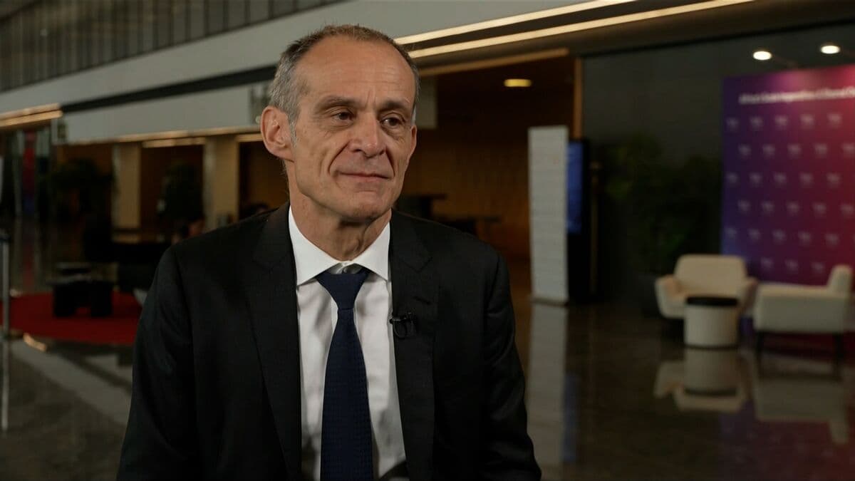Schneider Electric Chairman Discusses Geopolitics, AI, and Africa's Growth Potential