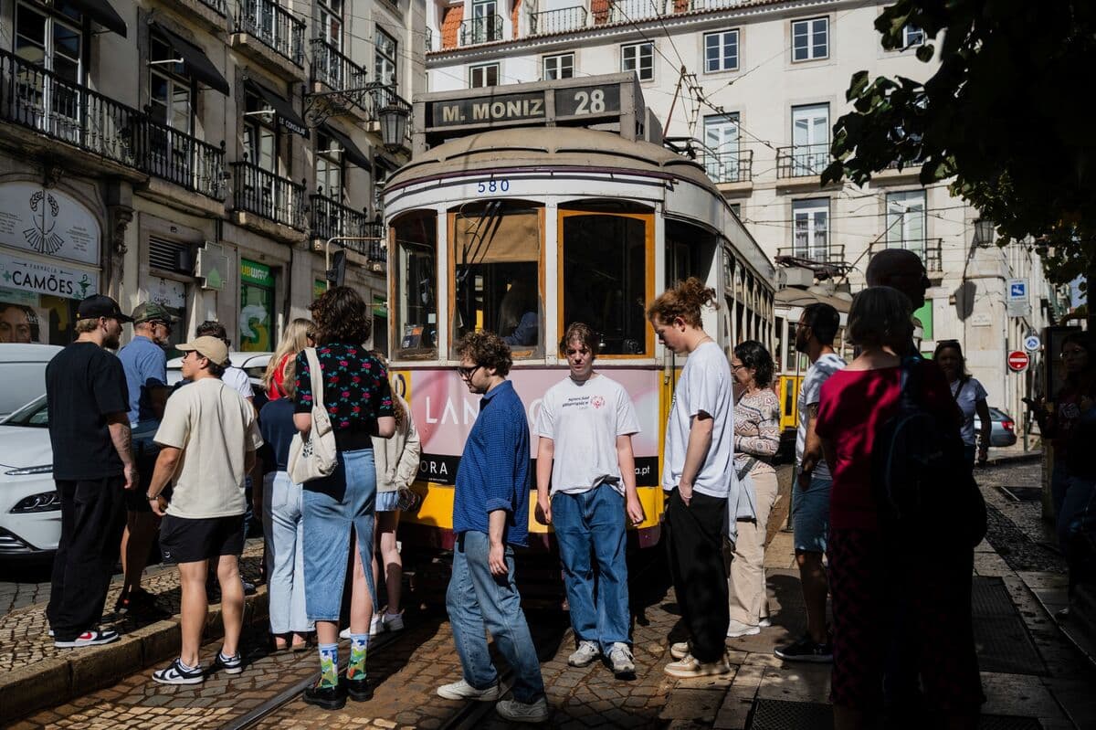 Portugal Tightens Citizenship Rules After Immigration Spike