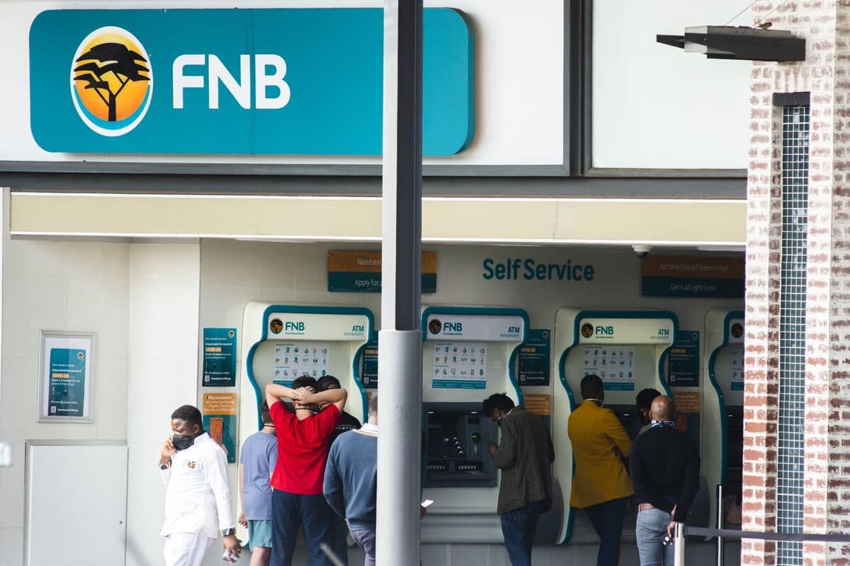 FirstRand Interim Profit Rises to Record as Loans, Fees Climb