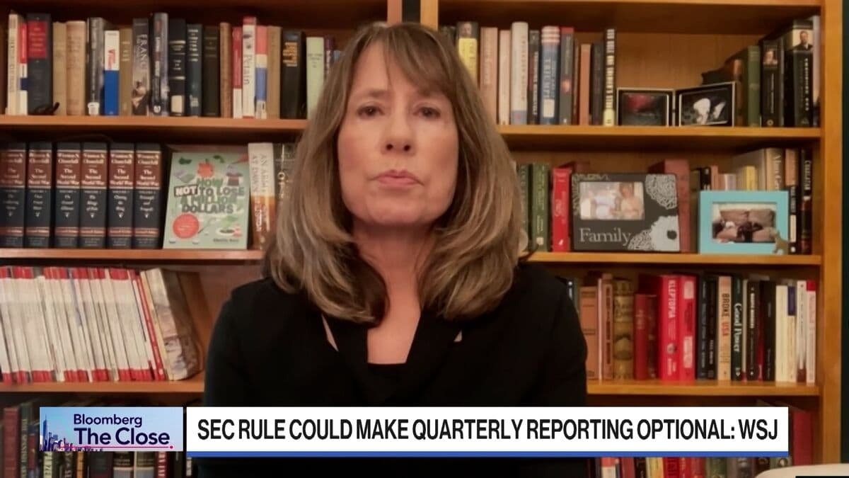 Bair: Fed Keeping 'Dry Powder' as Inflation Persists