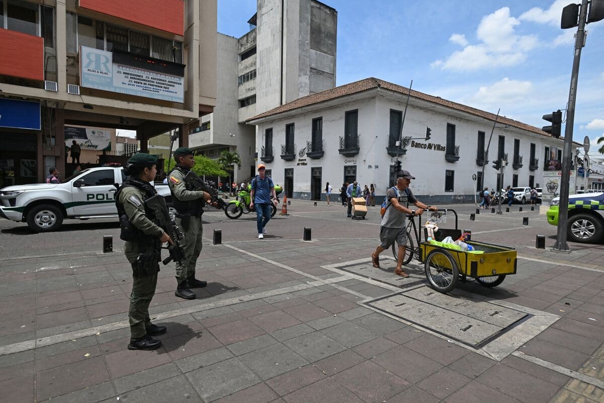 Colombia Attacks Target Security Forces, Civilians Ahead of Vote